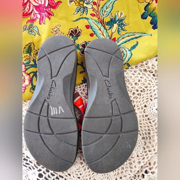 New Clarks Flops, Multicolor Strap w Pink, Orange, Brown, White, 8 - Picture 4 of 4